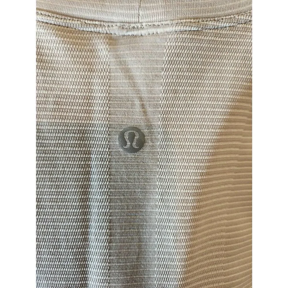 Lululemon Swiftly‎ Relaxed Long Sleeve Hip Length Size 6